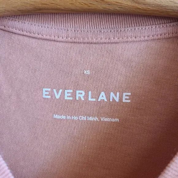 Everlane Dress Weekend Tee Cameo Pink XS Pocket Mini Short Sleeve Blush Preppy - Picture 4 of 4
